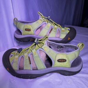 KEEN Women's Lime and Gray Sandals